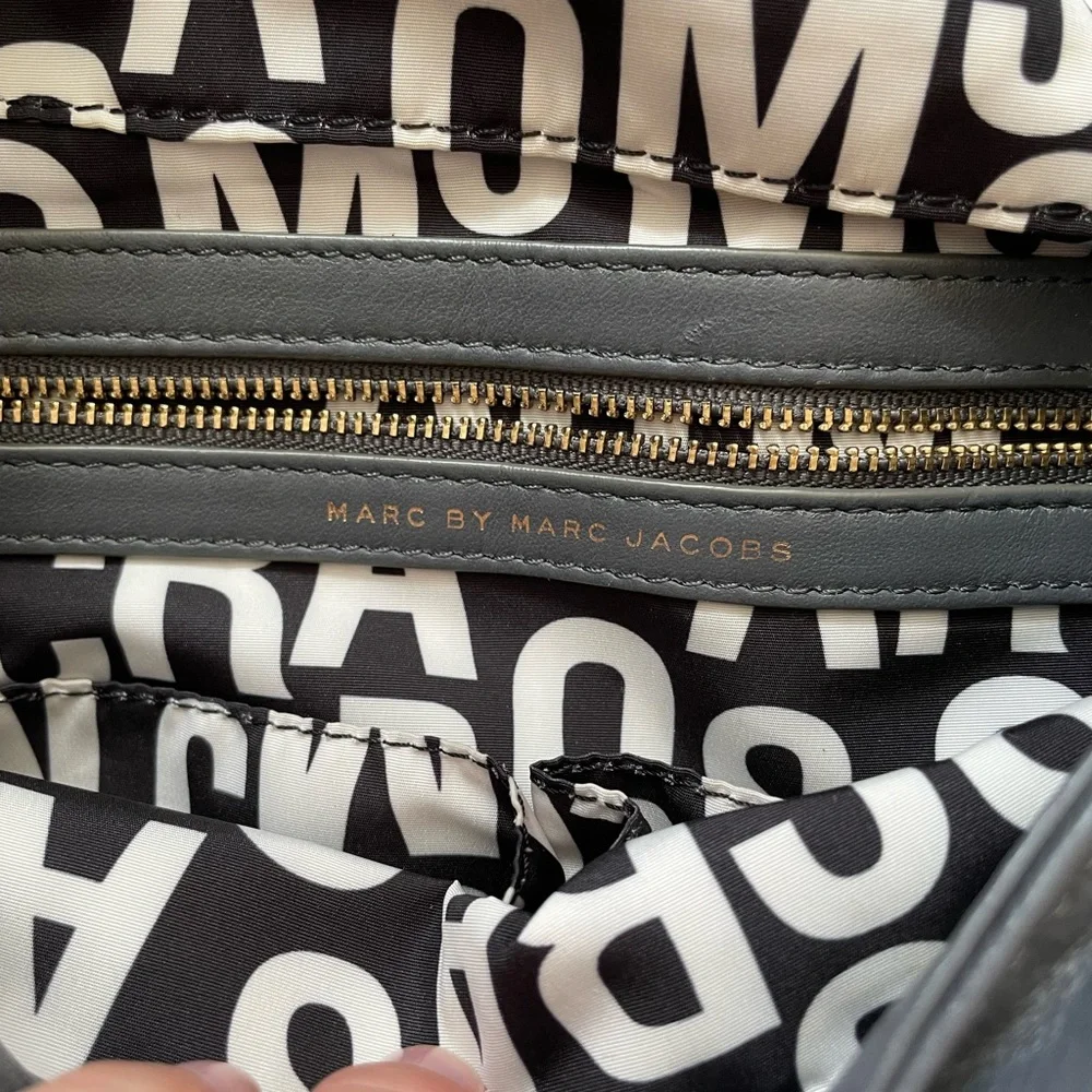 Marc by Marc Jacobs bag - Picture 14 of 17